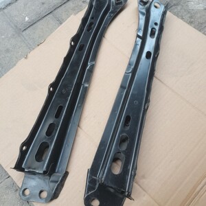 众泰Z300丰田卡罗拉前桥元宝梁下架支架横梁托架拉臂架