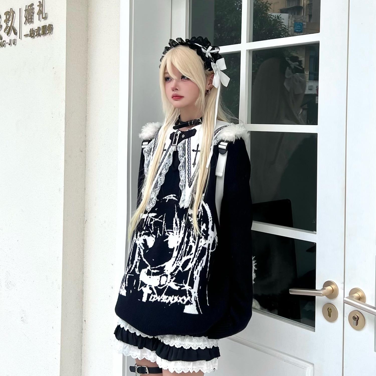 少女漫暗黑毛衣女秋冬新款宽松