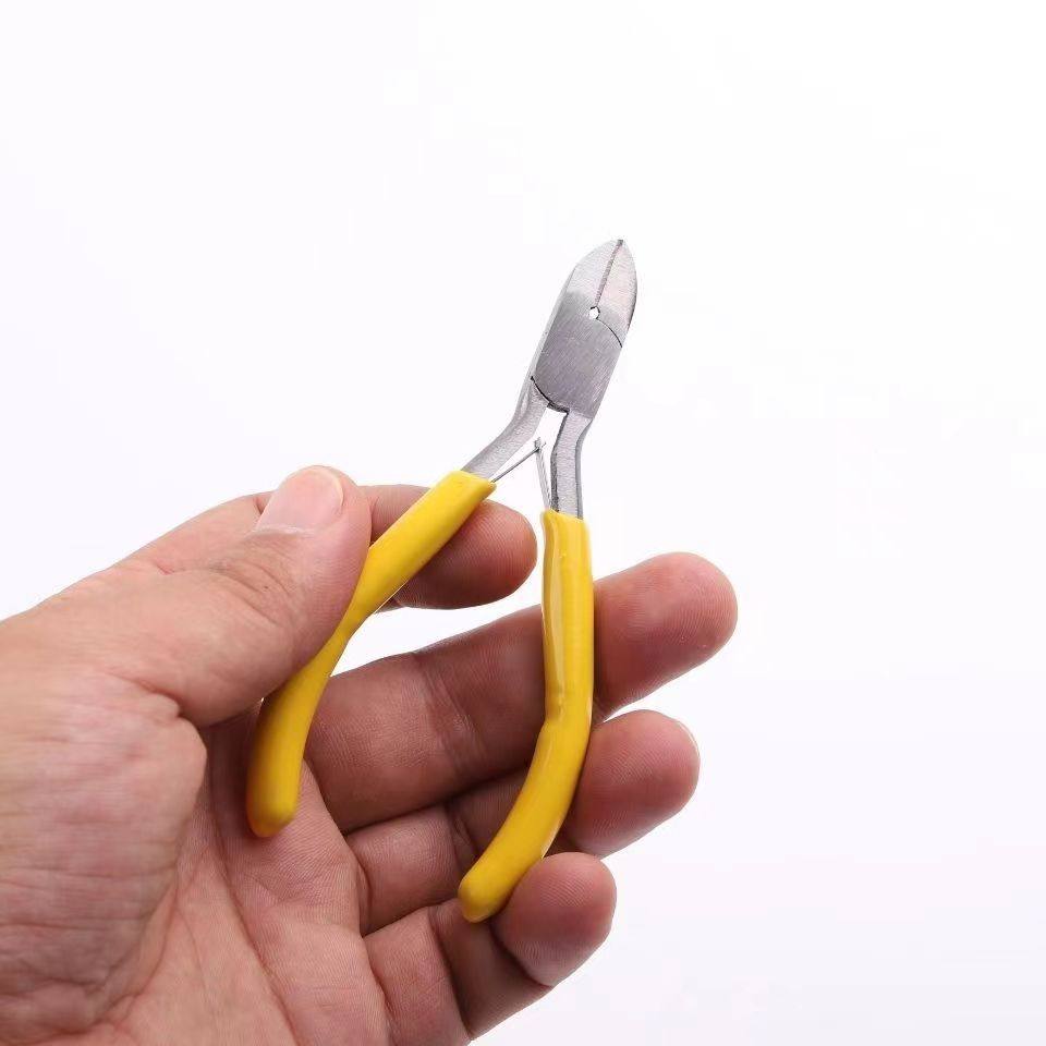 小钳子迷你尖嘴45寸多功能斜口钳穿珠diy饰品钳手工钳珠宝钳红黑,五金/工具,斜嘴钳,淘宝优惠券,粉丝福利购,淘宝优惠卷