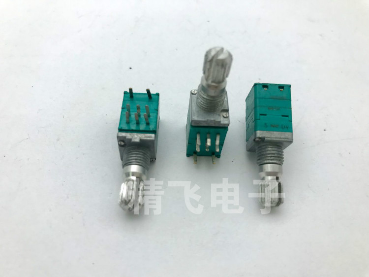 日本ALPS阿尔卑斯RK09精密带开关电位器B20K*2轴长15MM锯齿