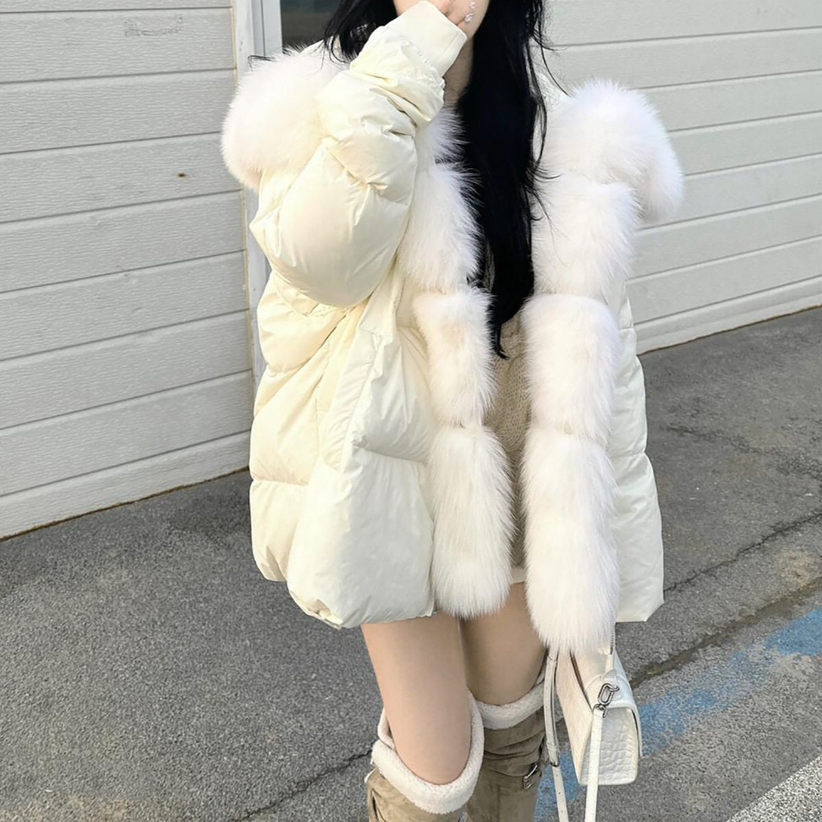 冬季新款狐狸毛大毛领羽绒服