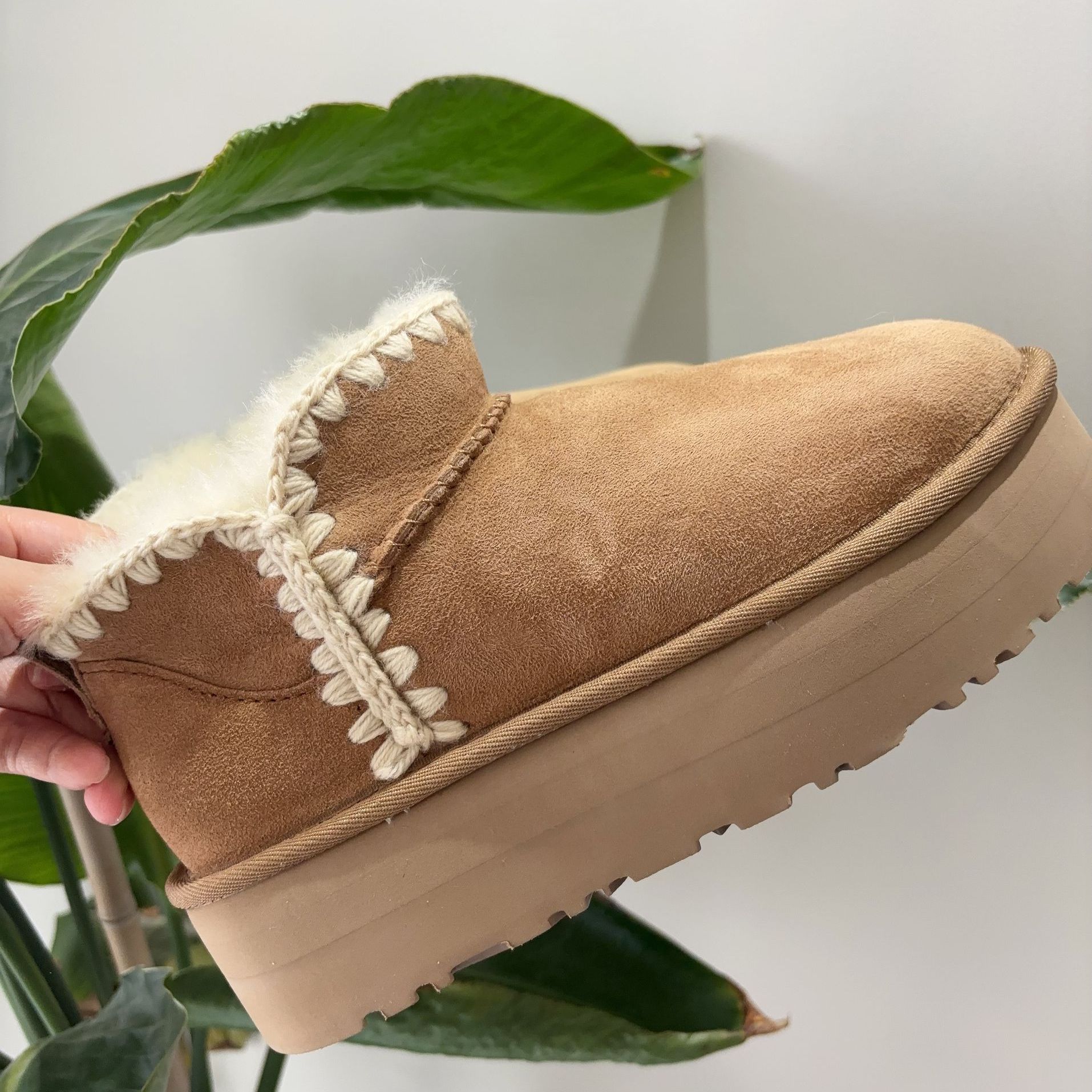 加厚羊皮毛一体雪地靴女短筒毛线编织厚底民族风保暖棉鞋毛绒短靴