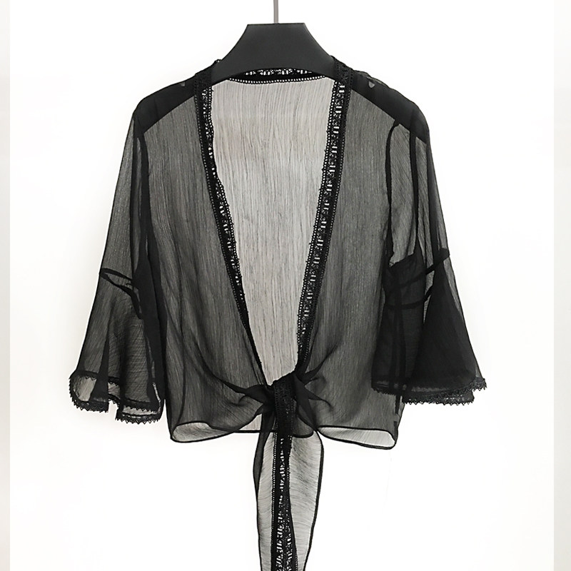 夏季新品女士韓版百搭系列純色黑白小披肩系帶雪紡衫五分袖開衫在類目 女裝/女士精品, 蕾絲衫/雪紡衫中 - 來自Buy2taobao.com提供專業的淘寶代購服務