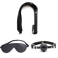 Черный кнут+маска черного глаз+штепсец черного рта