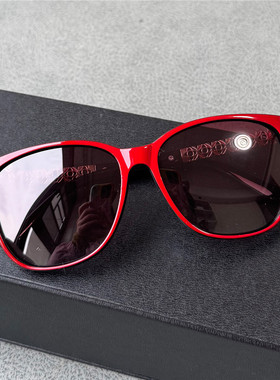 玳瑁女士大红偏光太阳镜方形墨镜女款白色防紫外线拍照百搭旅游