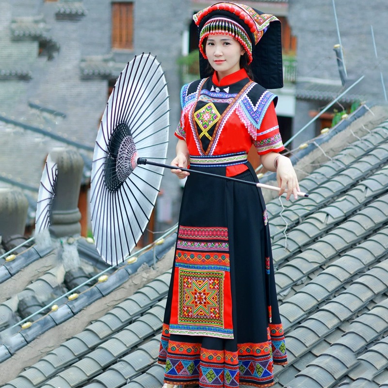 瑶族服装女少数民成人广西