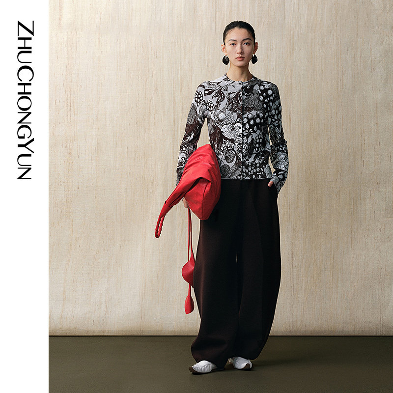 【生之绘卷】ZHUCHONGYUN2025春新款新中式双面针织提花圆领上衣,女装/女士精品,毛针织衫,淘宝优惠券,粉丝福利购,淘宝优惠卷