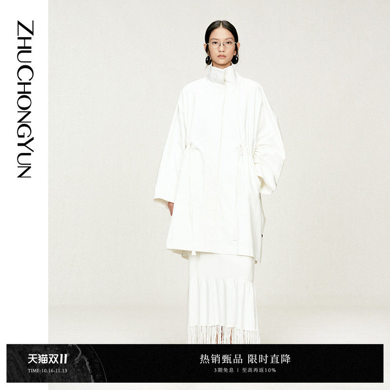 【后背刺绣】ZHUCHONGYUN2026春新款廓形宽松腰部抽绳风衣式外套
