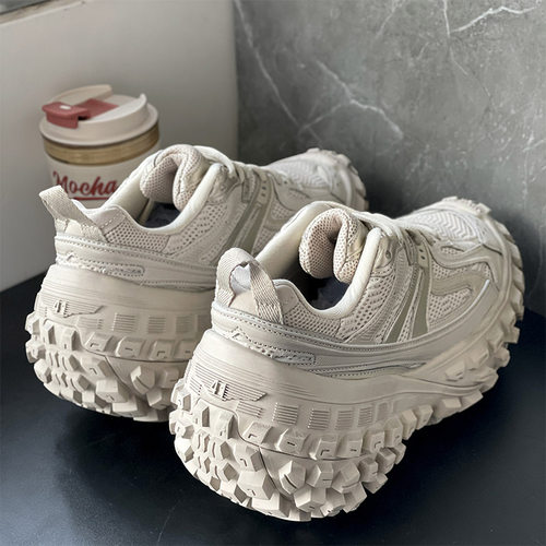 莆田正品巴黎轮胎鞋男女款老爹鞋