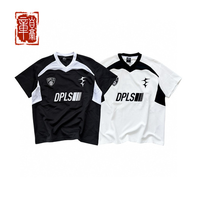 DPLS X EGO FETCH 联名机能拼接短袖 赛车风复古刺绣宽松V领T恤