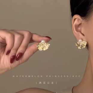 「珍珠金贝」新中式国风耳环女古风金色高级感旗袍汉服马面裙耳饰