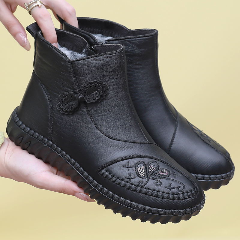 冬季老北京布鞋防水女棉鞋中老年加绒加厚保暖软底防滑妈妈棉靴子