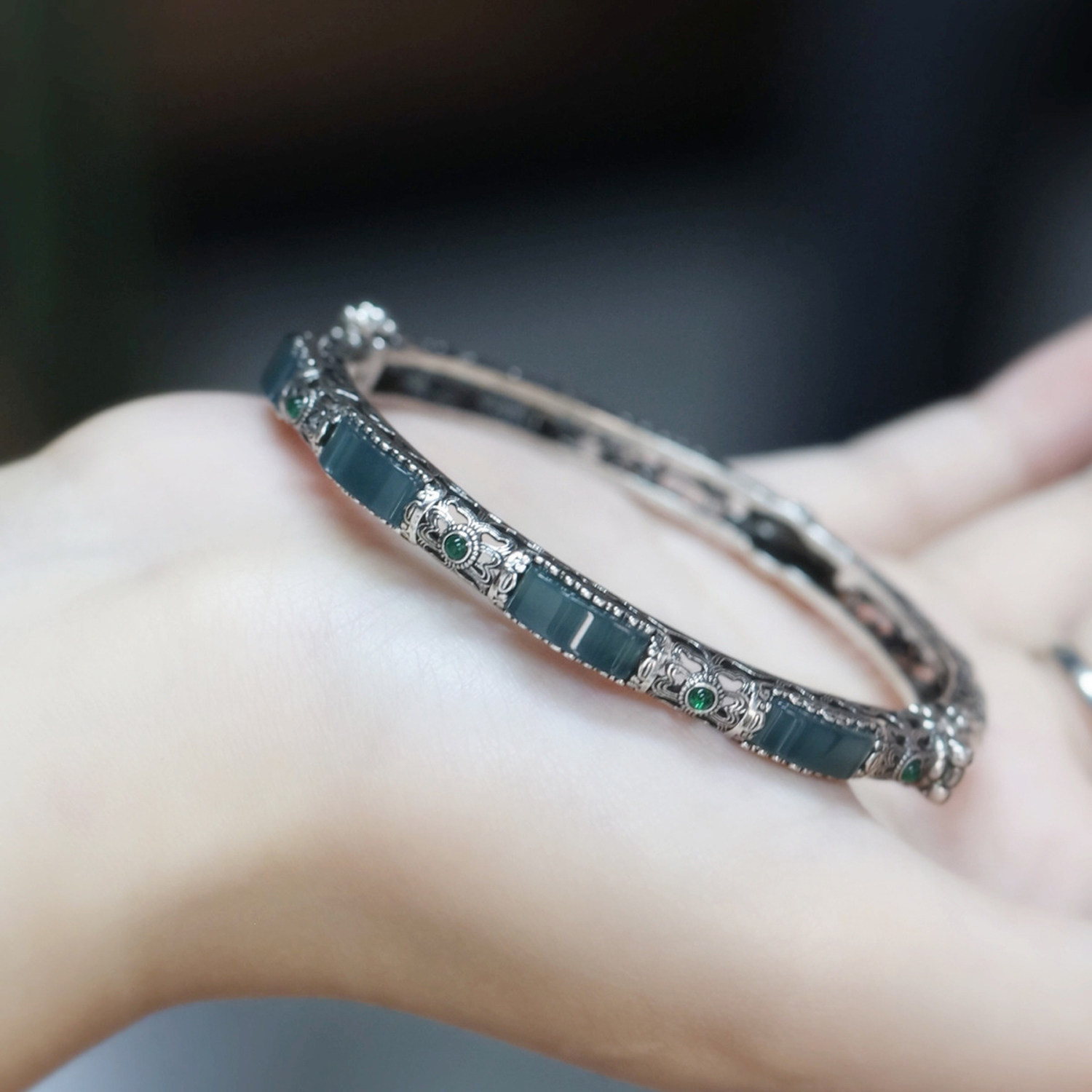 复古做旧无事牌手镯女新中式古风蓝水镂空蝴蝶开口可打开文艺手环