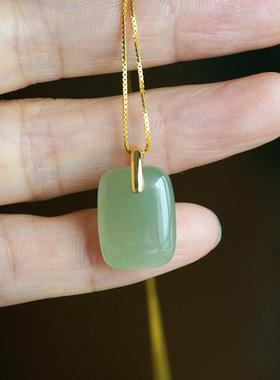 简约小巧仿和田玉吊坠女款百搭镶嵌仿青玉挂坠气质文艺小清新款