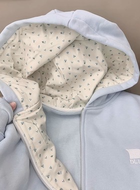 奥特莱斯~大牌特价奶蓝色碎花连帽开衫卫衣外套女显瘦宽松慵懒风