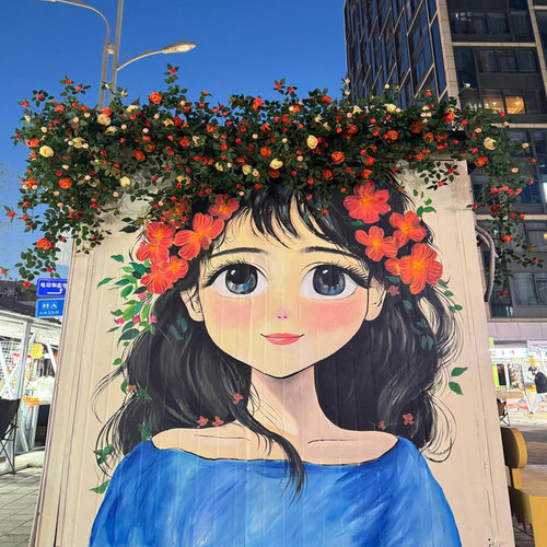 蔷薇花墙小女孩墙绘假花