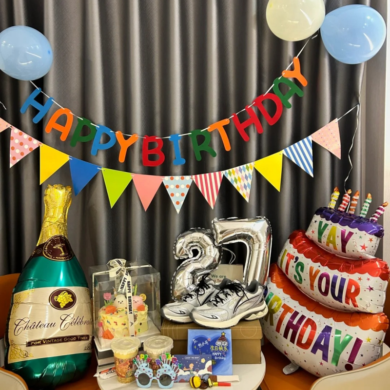 小红书彩色气球生日拉旗字母儿童派对装饰场景宝宝男女孩背景布置