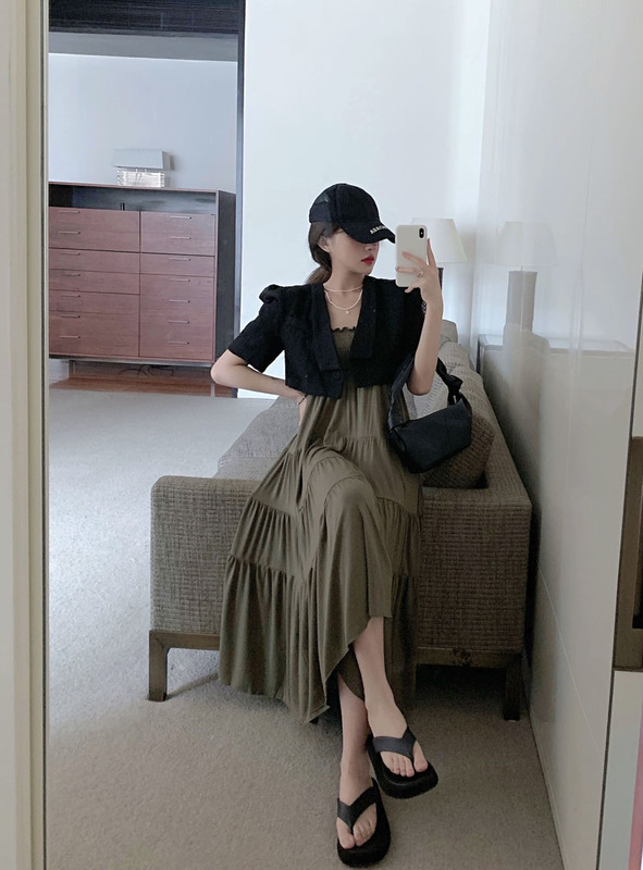 Real shot net red fashion show clavicle show thin bra dress + tweed ultra short suit coat