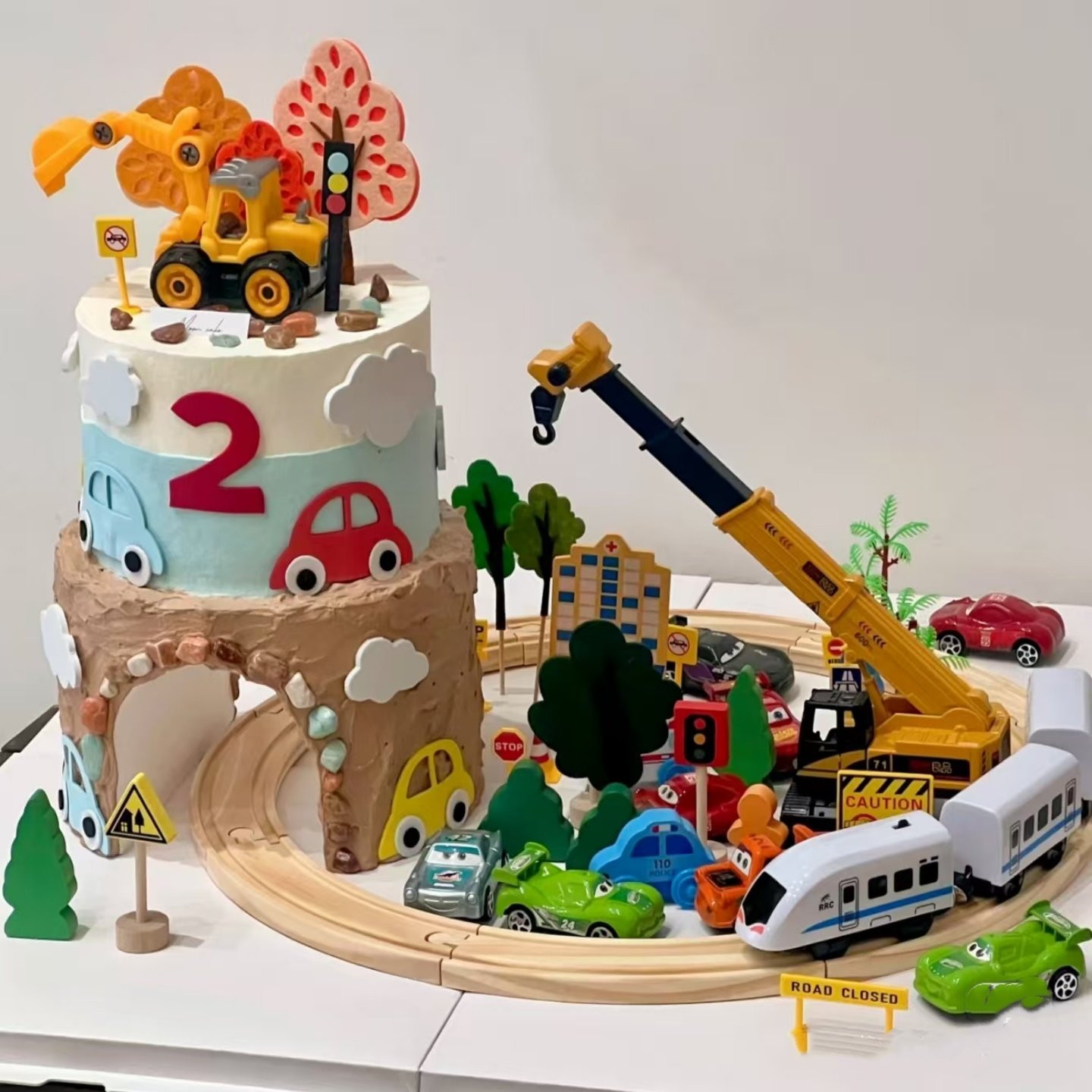 钻山洞轨道小火车蛋糕装饰吊机挖掘机施工路障牌小汽车男孩生日,节庆用品/礼品,节日装扮用品,淘宝优惠券,粉丝福利购,淘宝优惠卷