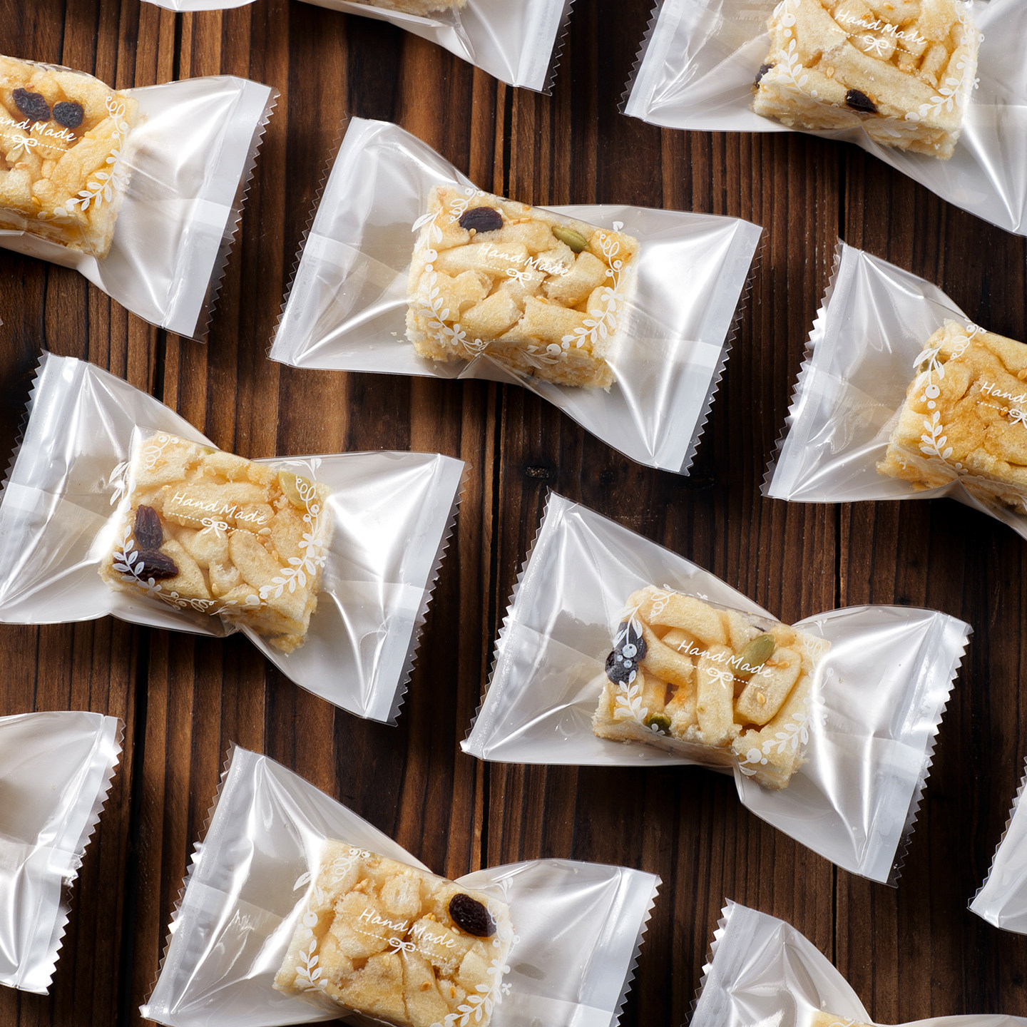 沙琪玛包装袋雪花酥曲奇饼干机封袋糖果奶枣打包礼盒牛轧糖糖纸袋