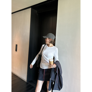 纯色打底衫女2024年秋季新款长绒棉软糯后中线长袖修身内搭T恤