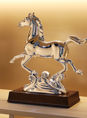 腾飞马轻奢办公室桌面马摆件客厅乔迁K开业礼物酒柜书房装饰品