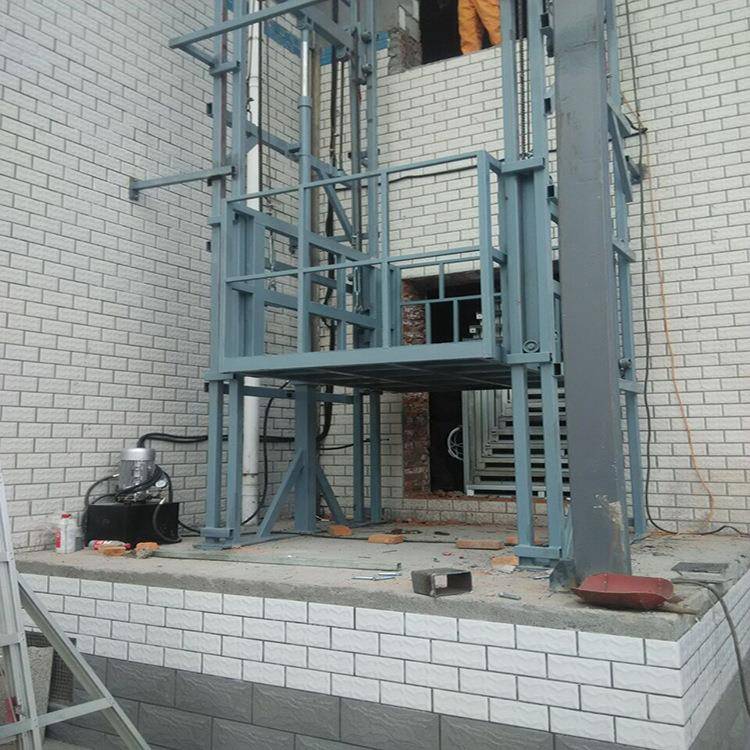 导轨式升降平台链条式货物升降机厂房液压电动提升机升降货梯