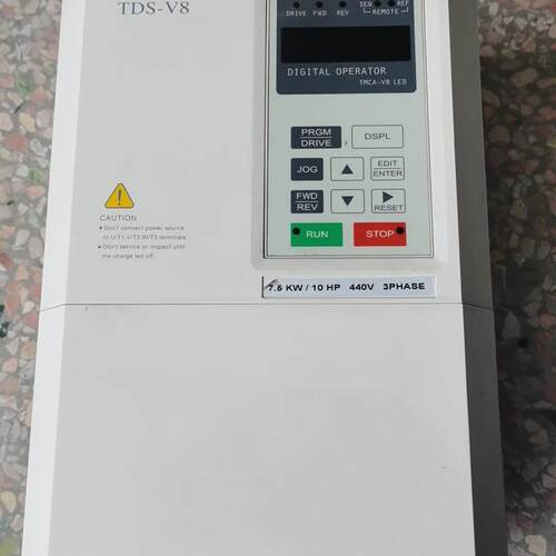 议价TDS-V8 东达变频器 7.5KW 440V三相调速驱动维修