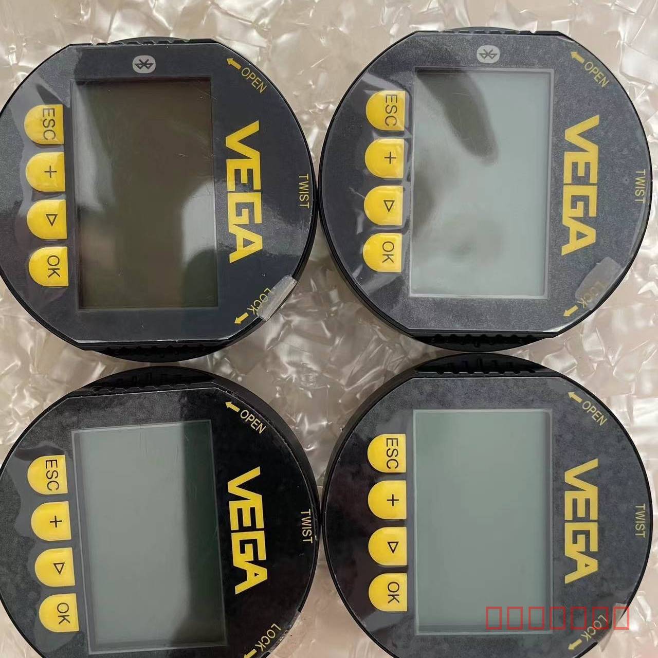 议价VEGA PLICSCOM.XB 雷达液位计显示屏模块维修