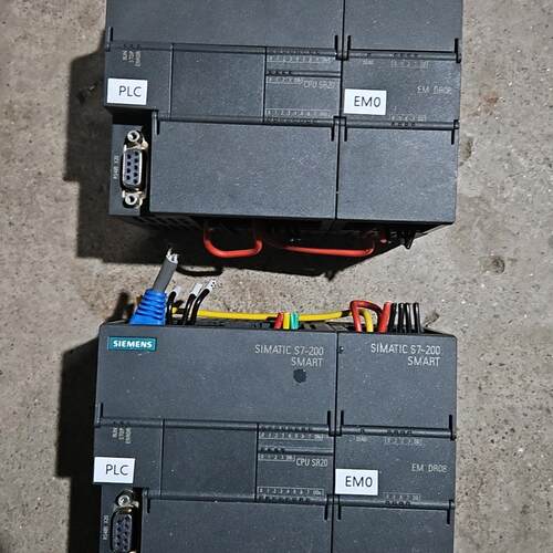 议价S7-200 SMART CPU SR20 EM DR08 PLC 工业控制模块维修