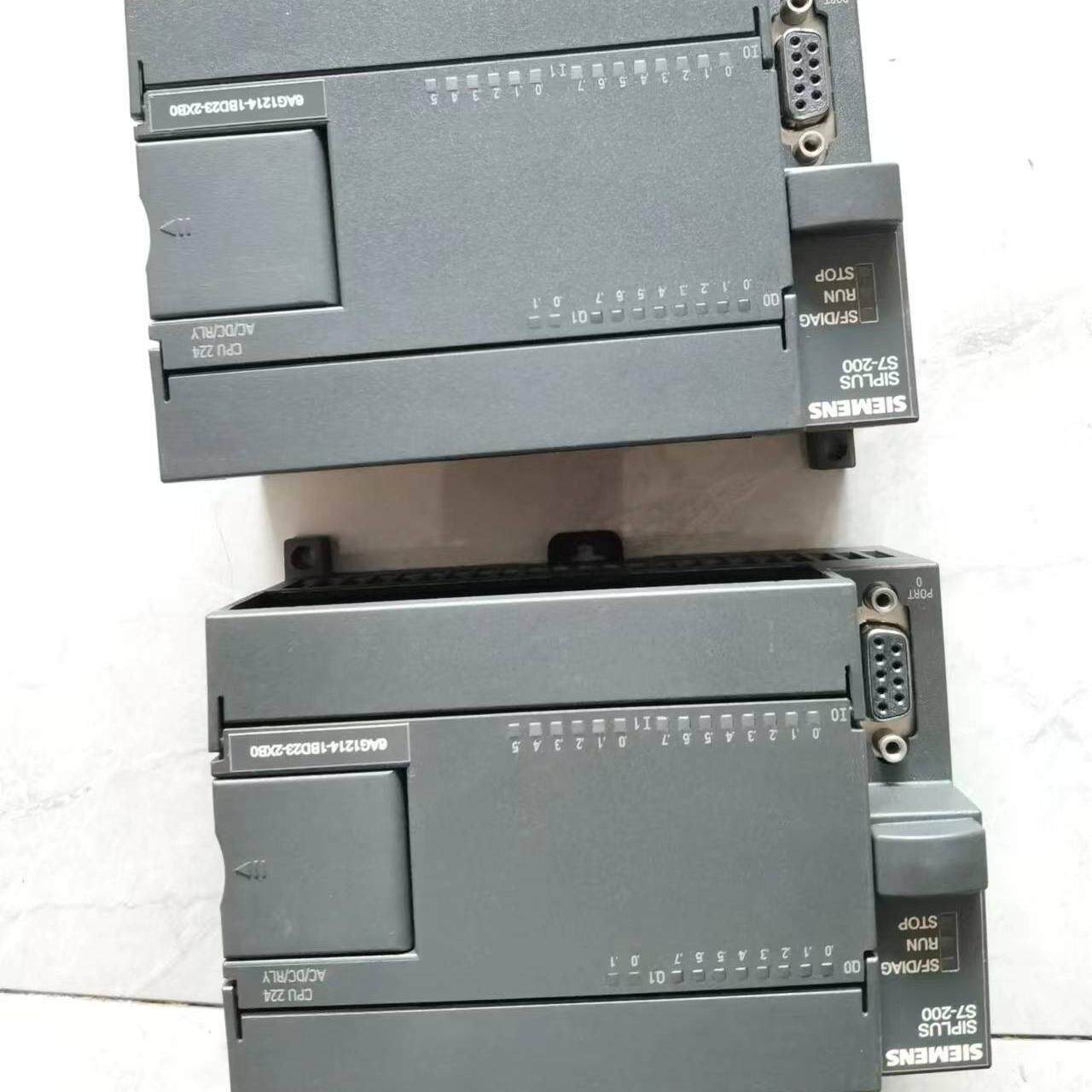 议价138-4DA04/5 工控自动化PLC模块 可编程控制部件维修