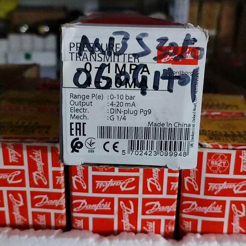 议价060G1401 丹佛斯压力传感器 0-10bar 4-20mA变送器维修