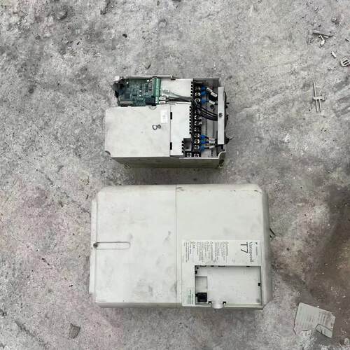 议价安川变频器 5.5KW 15KW 外壳破损 工业变频配件维修