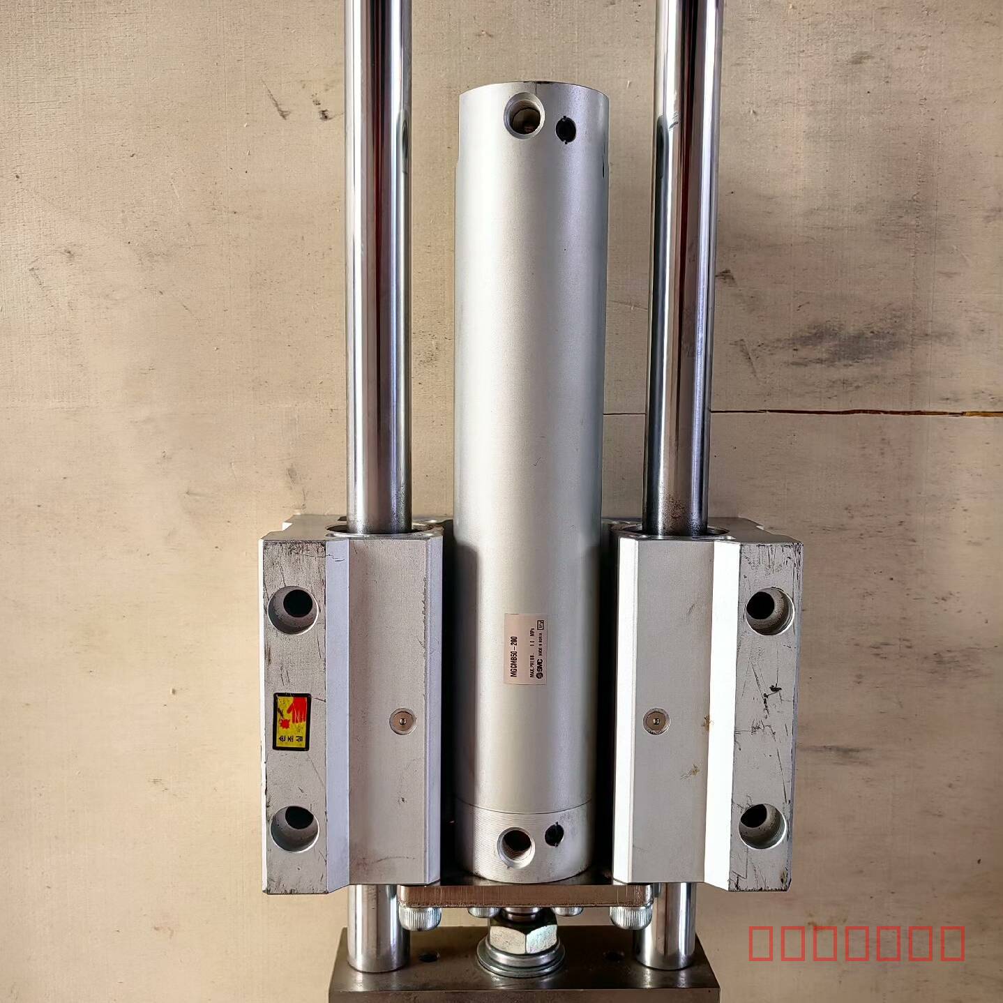 议价正品MGCMB50-200带导杆气缸韩国MGC维修