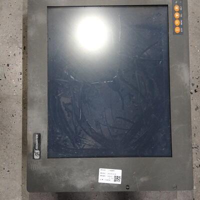 议价P6173PR-AC-R 艾讯AXIOMTEK工业触摸屏 工控触控人机界面维修