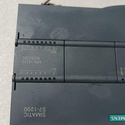 议价6ES7212-1AE31-0XB0 PLC可编程控制器 CPU1212C S7-1200维修