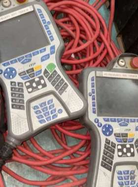 COMAU柯玛机器人示教器