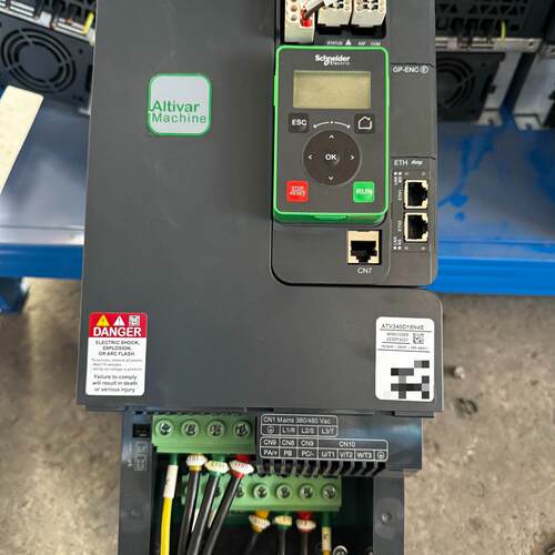 议价ATV340D18N4E 变频器 18.5KW 工控调速装置维修