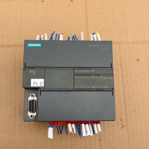 议价S7-200 SMART CPU ST30 PLC 工控自动化控制模块维修