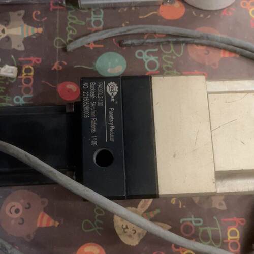 议价GYS401D5-HC2 PA0 400W伺服电机行星减速器 富士工控配件维修
