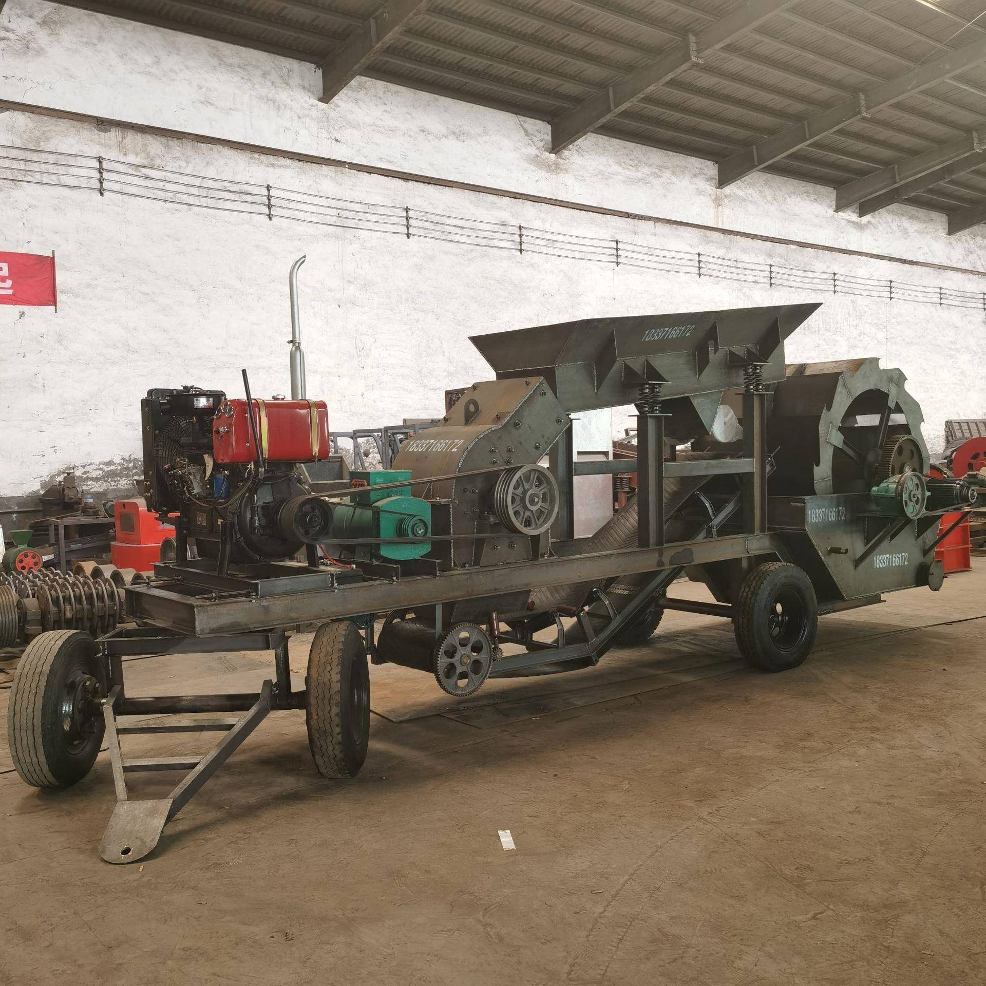 新型移动式制砂机柴油动力一体式打沙碎石机锤式破碎机移动车一套