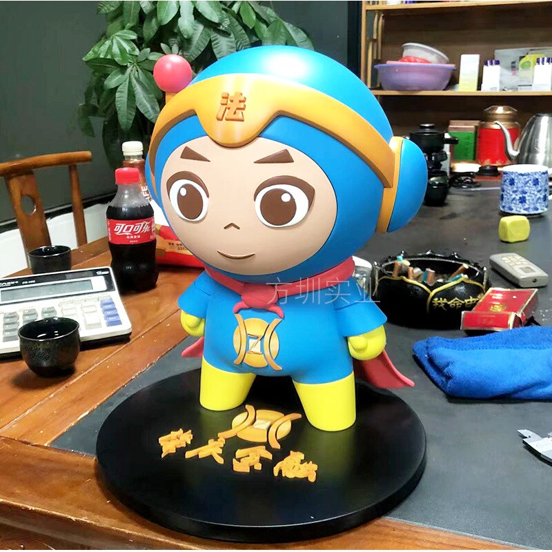 方圳室内树脂彩绘玻璃钢小品景观雕塑创意卡通公仔形象摆件定制