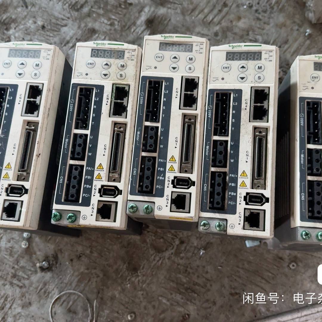 议价驱动器LXM23DU01M3X,100W,成色新,