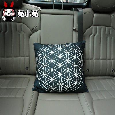 菟小菟会星座的兔子 靠背垫 定制抱枕沙发靠枕汽车腰枕床头靠枕