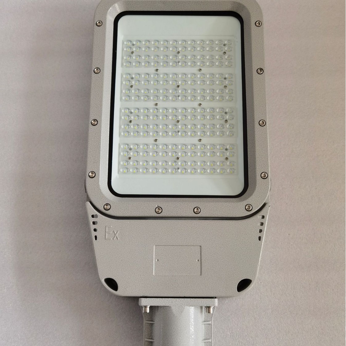 BZD129 200W