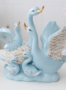 现代简约陶瓷天鹅创意客厅一家五口酒柜装饰家居饰品结婚送礼摆件