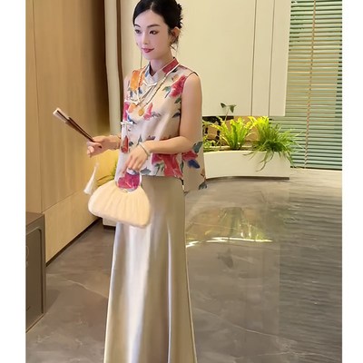 新中式国风套装超好看印花盘扣无袖上衣高级感中长款半身裙两件套