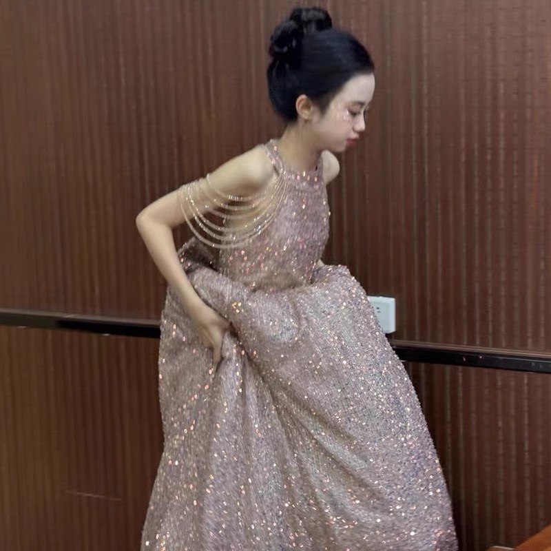 儿童晚礼服高级感钢琴演出女童生日公主J裙六一主持人模特走秀洋