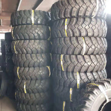 13-20轮胎 陕汽运输载重卡车重型越野车炮车人字轮胎