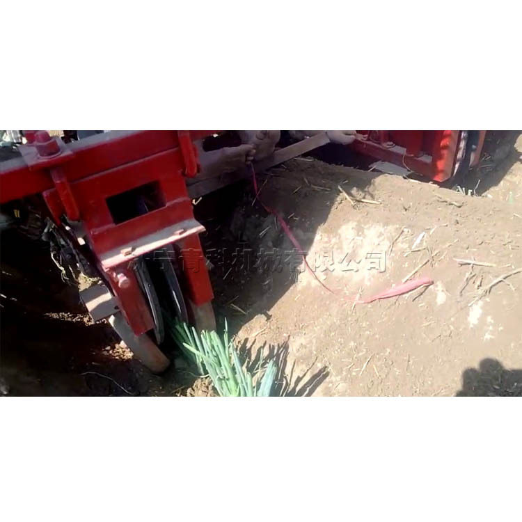 拖挂式葱苗移栽机小型后置式秧苗栽种机辣椒苗大葱苗种植机